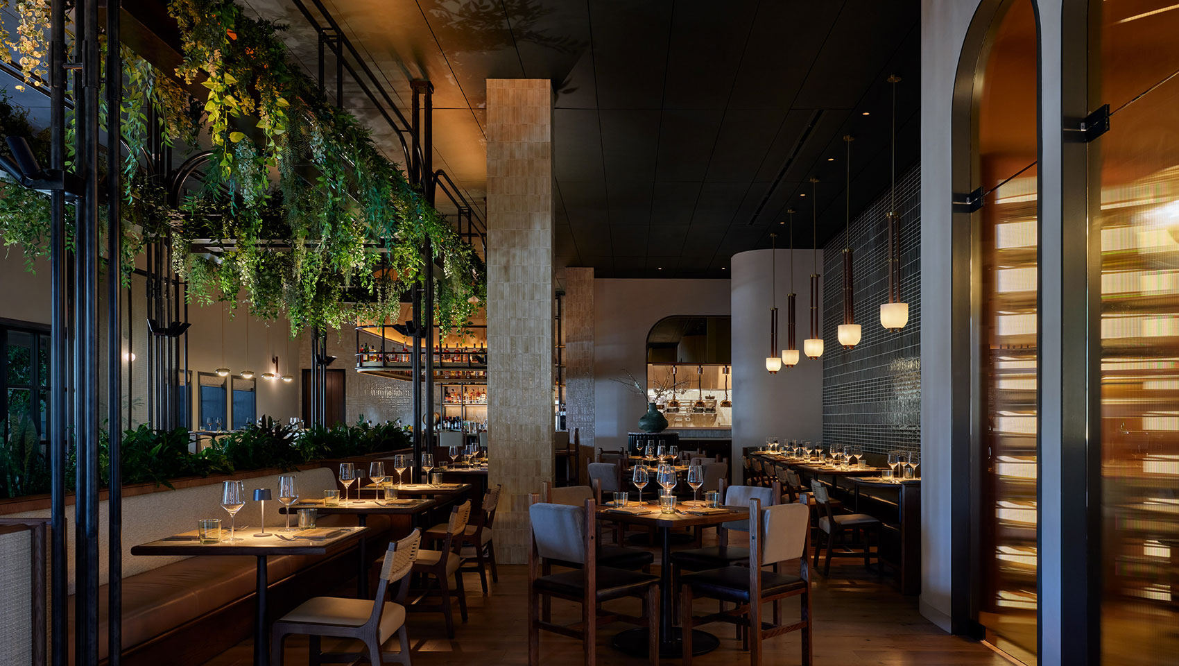 Mirador Caledonian restaurant