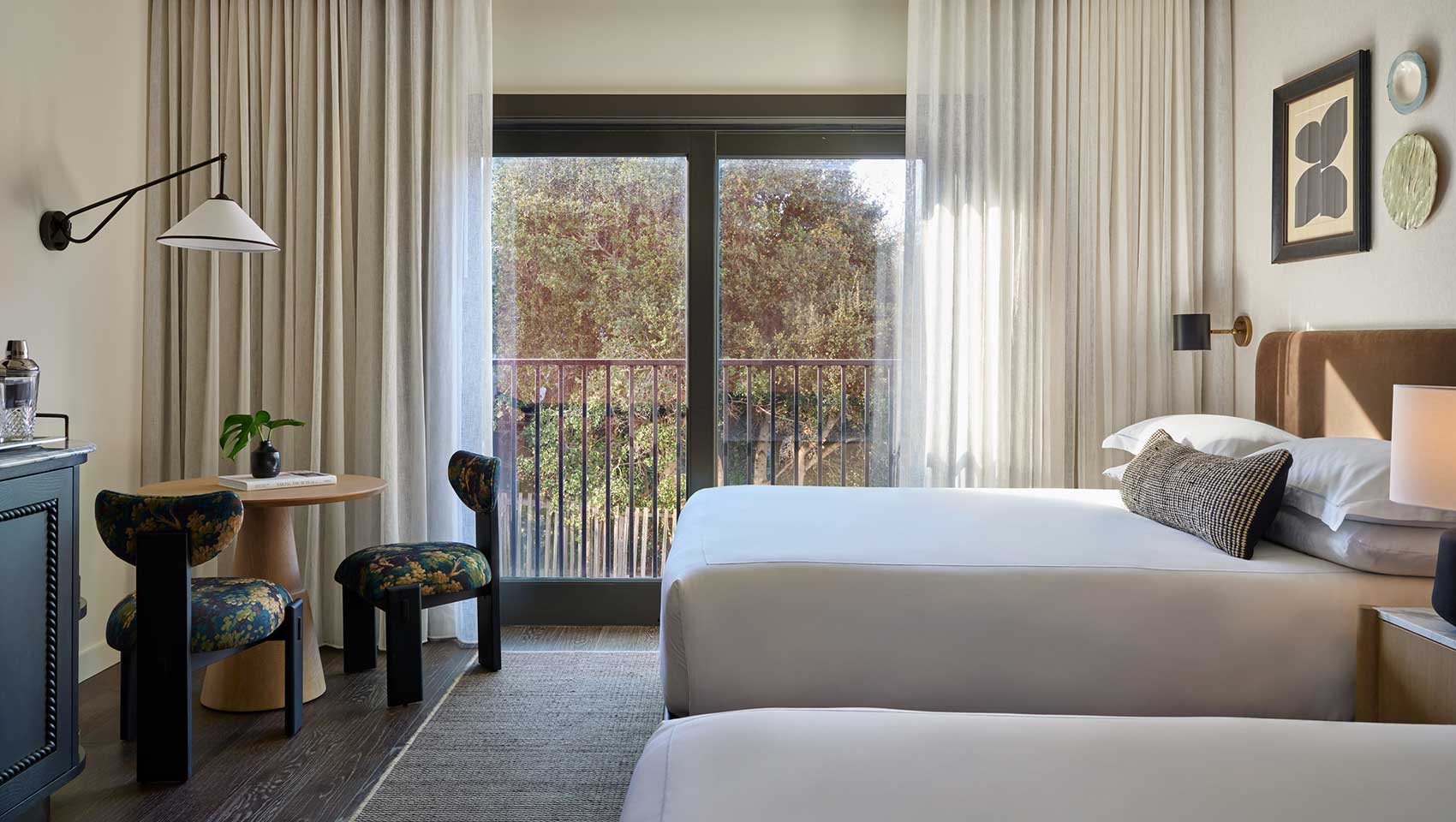 double queen with juliet balcony