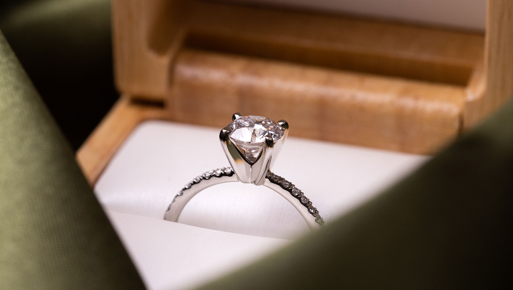 engagement ring