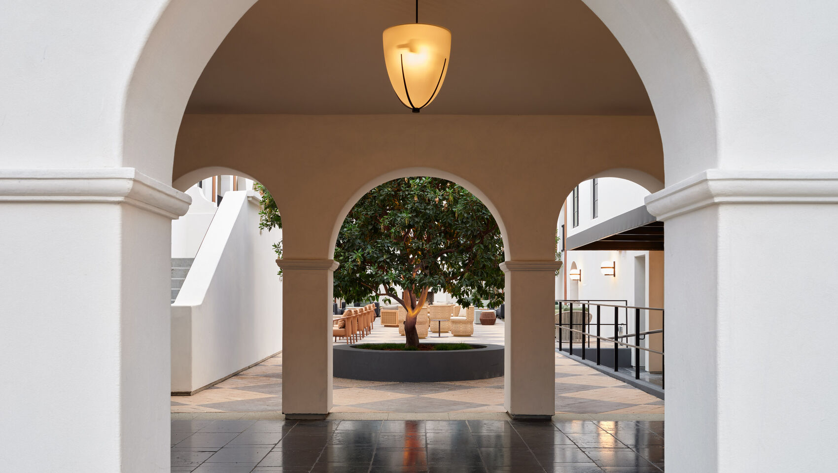 Kimpton Mirador Courtyard Archway Entrance