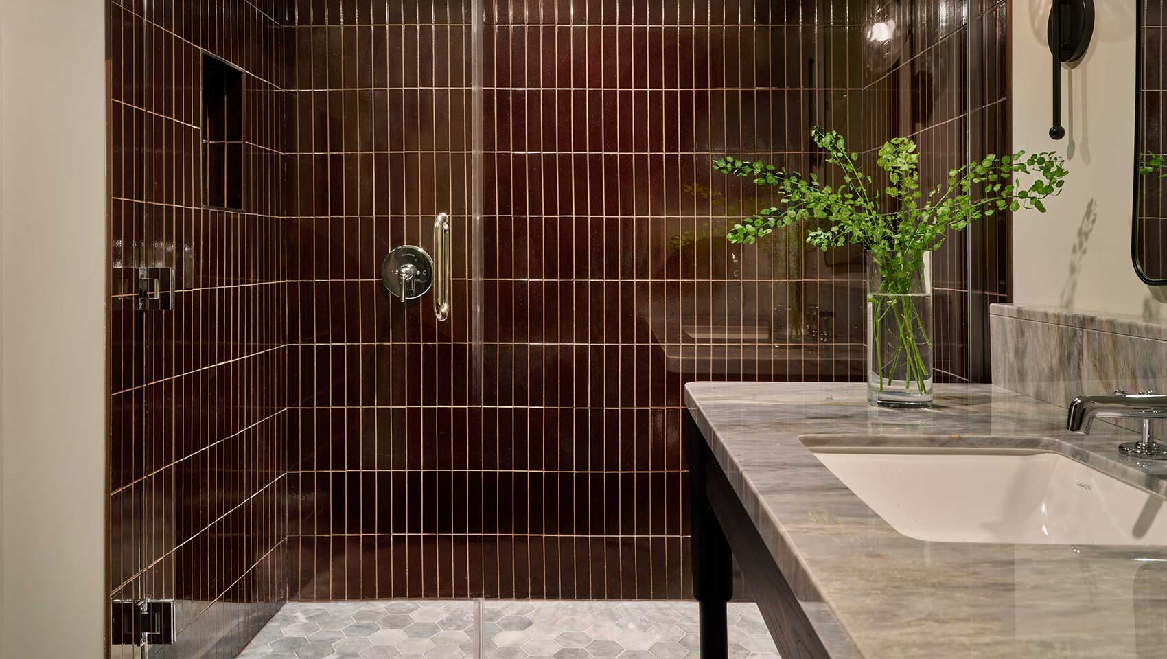 king room walk-in-shower