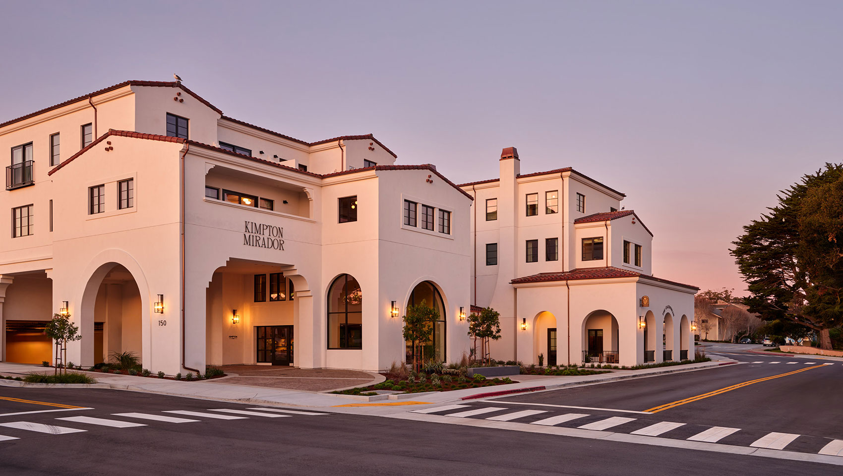 Mirador Exterior Sunset